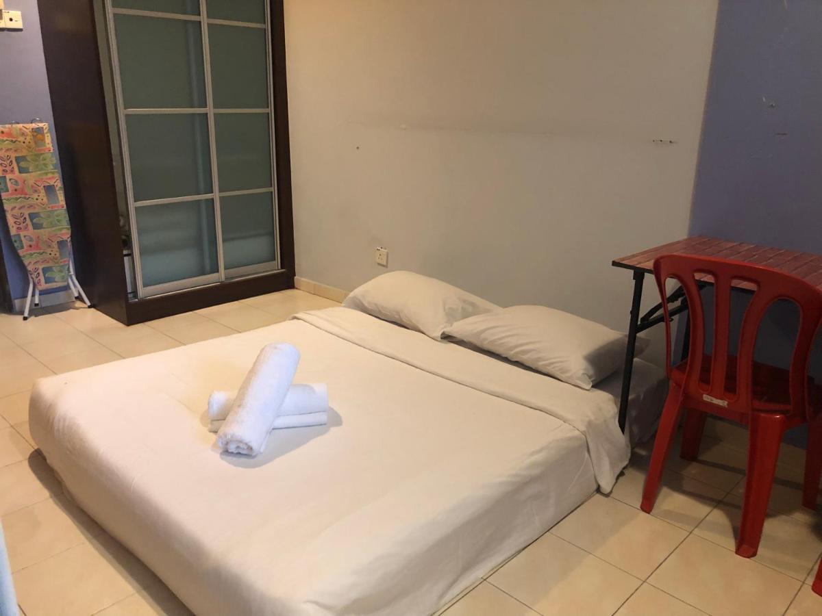 Bukit Indah Homestay Бентонг Экстерьер фото